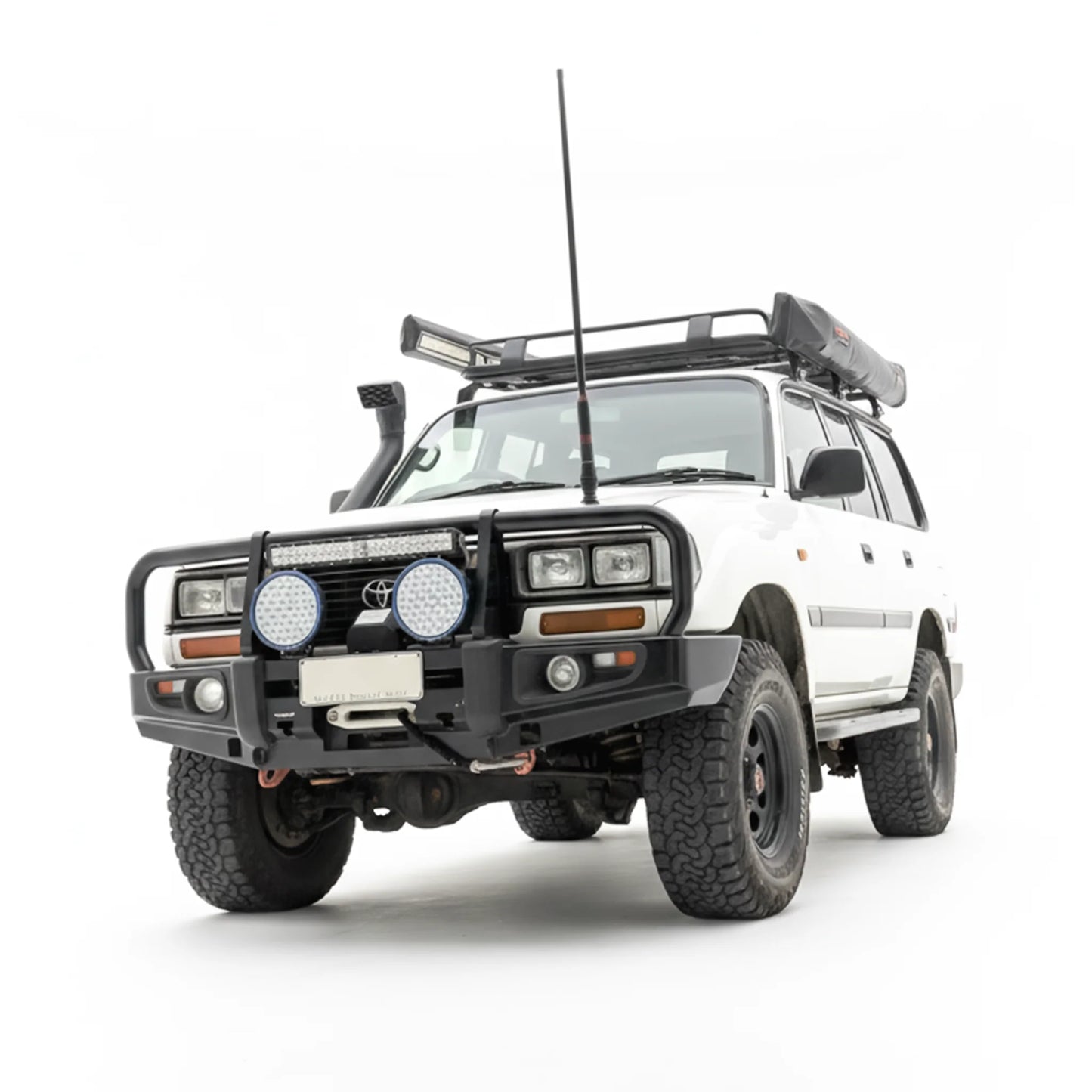 80 SERIES BULLBAR | PREMIUM CLASSIC SERIES ROCKARMOR