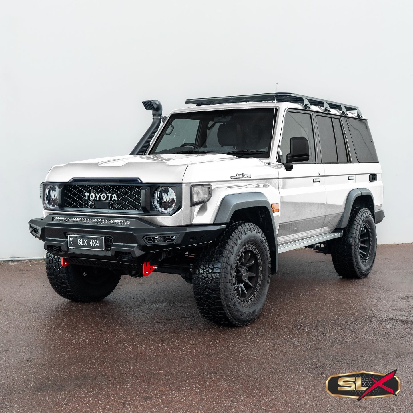 SLX Recon Bull Bar, Suitable For Toyota Land Cruiser (facelift) 76, 78, 79 Series, 2024 on SLX Recon Bull Bar