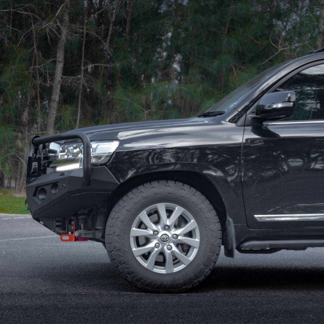 200 SERIES BULL BAR ROCKARMOR GT SUITS 09/2015 - 10/2021