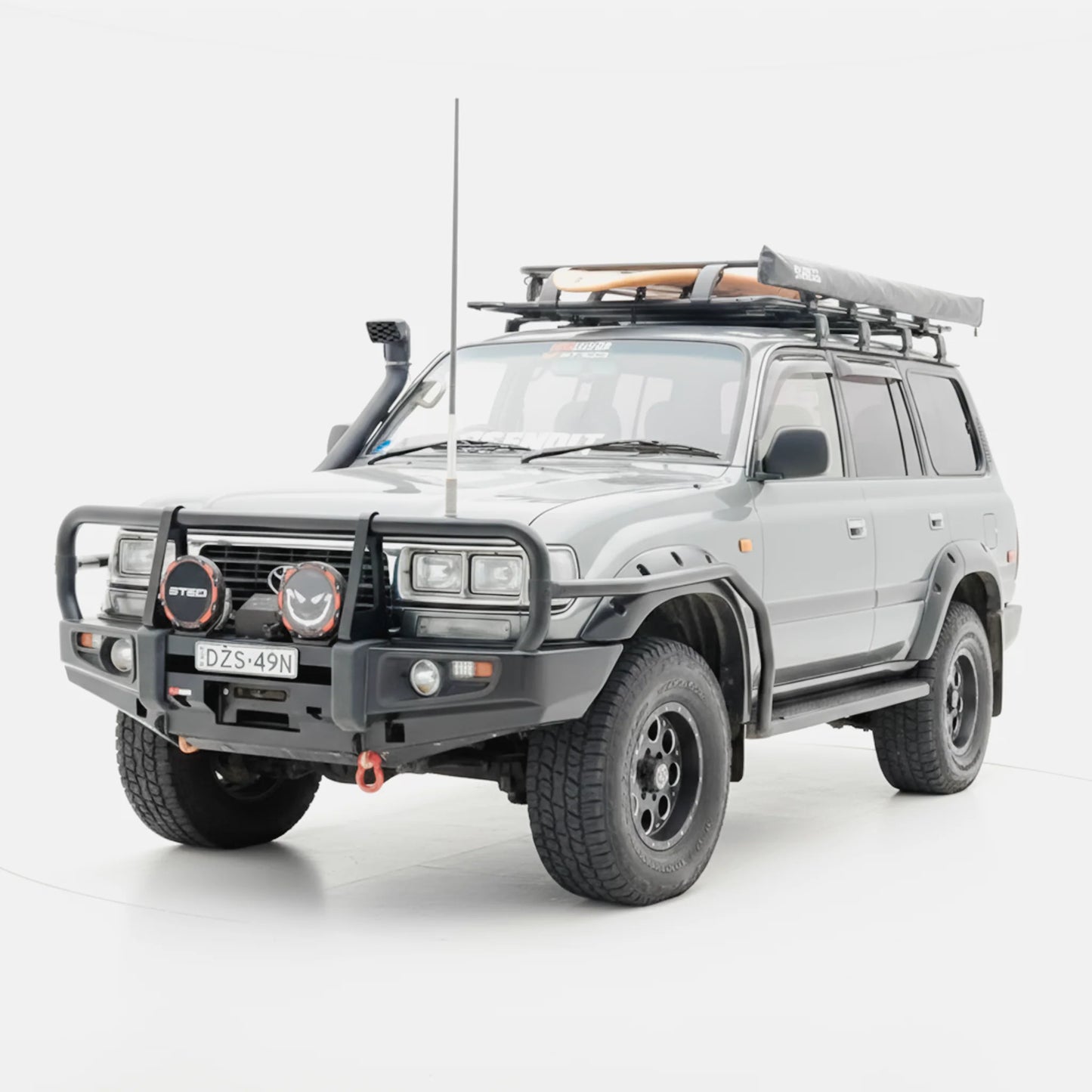 80 SERIES BULLBAR | PREMIUM CLASSIC SERIES ROCKARMOR