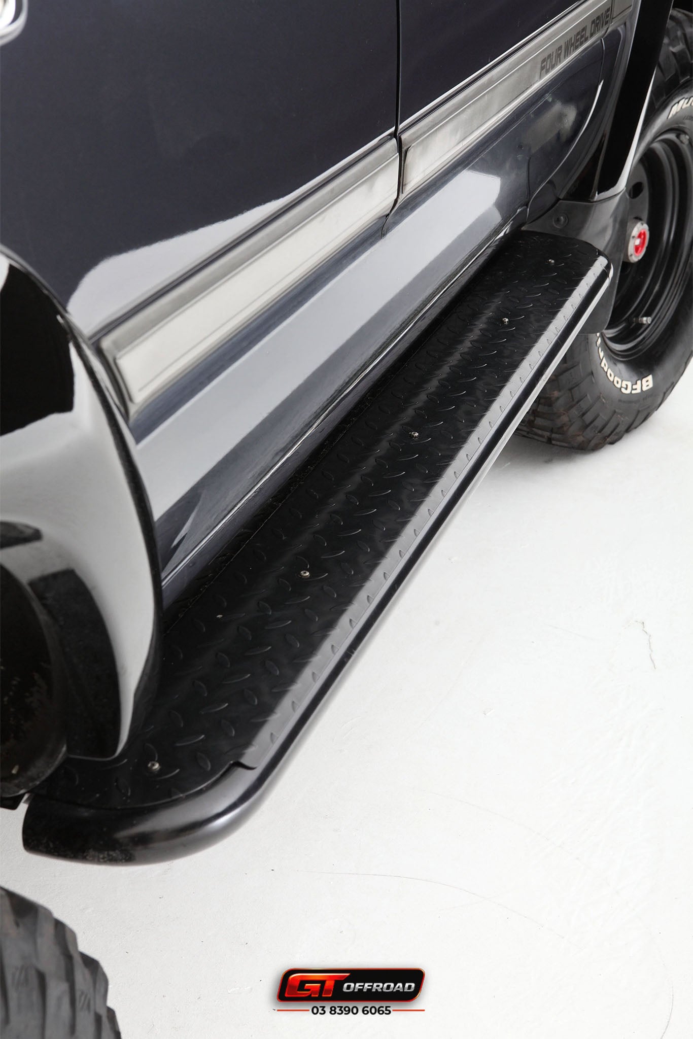 80 SERIES ROCK SLIDERS - SUITS ALL 80 SERIES LANDCRUISER MODELS