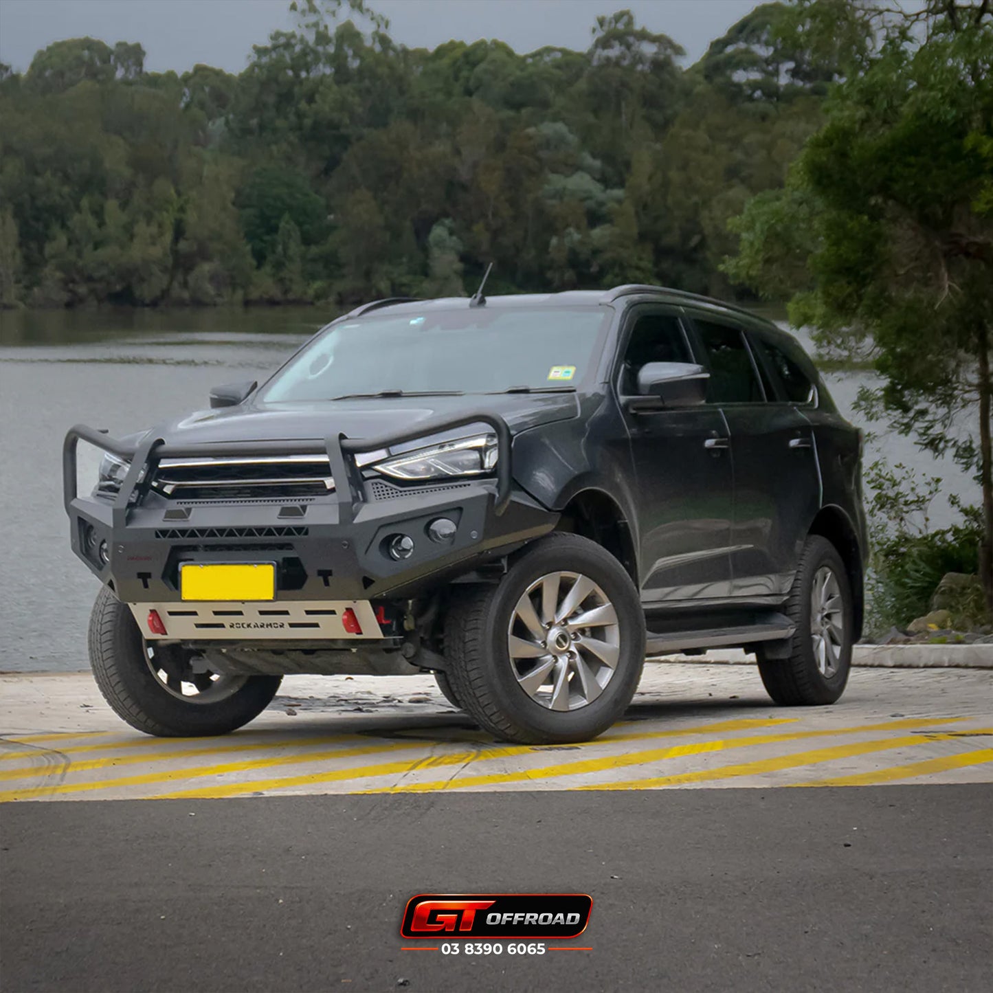 ISUZU MUX BULLBAR 08/2021 - 02/2025 ROCKARMOR GT BULL BAR