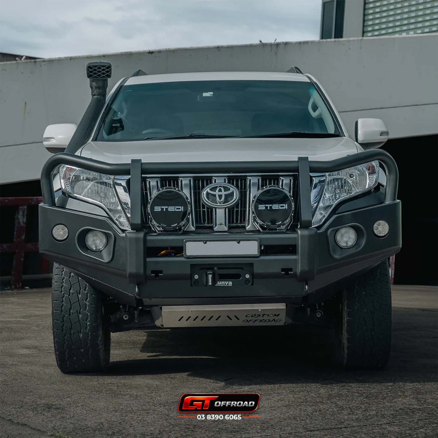 PRADO 150 BULL BAR ROCKARMOR ELITE - SUITS 2013 - 2017