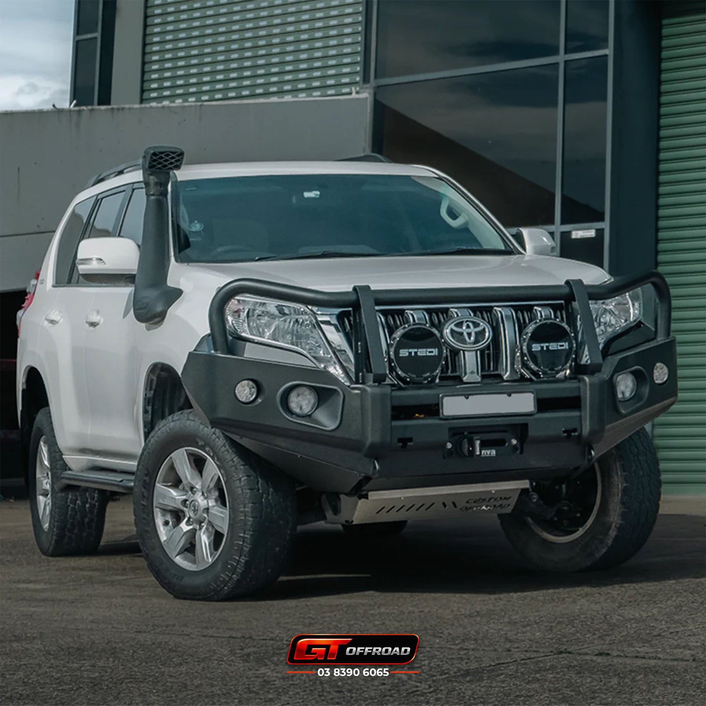 PRADO 150 BULL BAR ROCKARMOR ELITE - SUITS 2013 - 2017