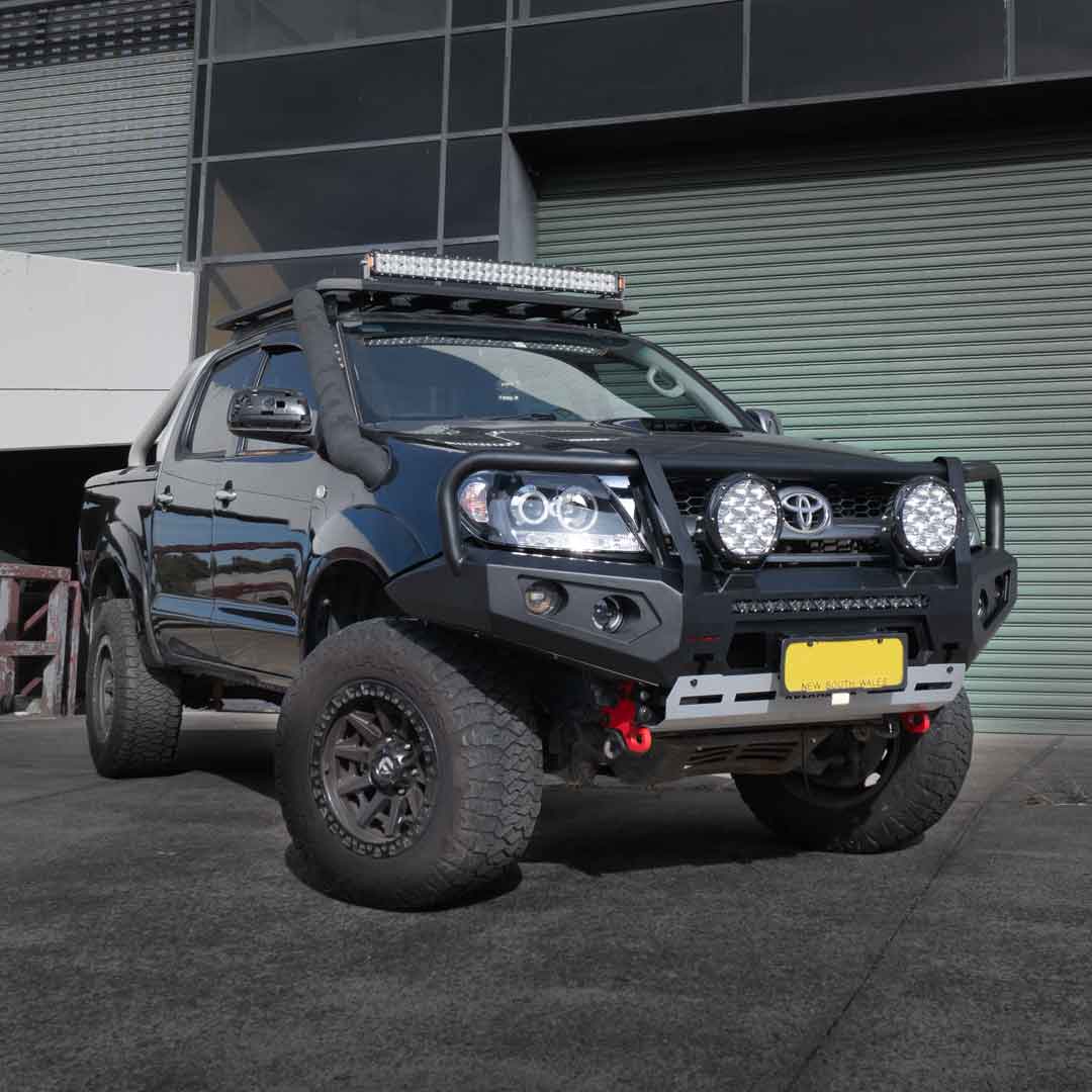 N70 HILUX BULLBAR ROCKARMOR GT 04/2005 - 07/2011