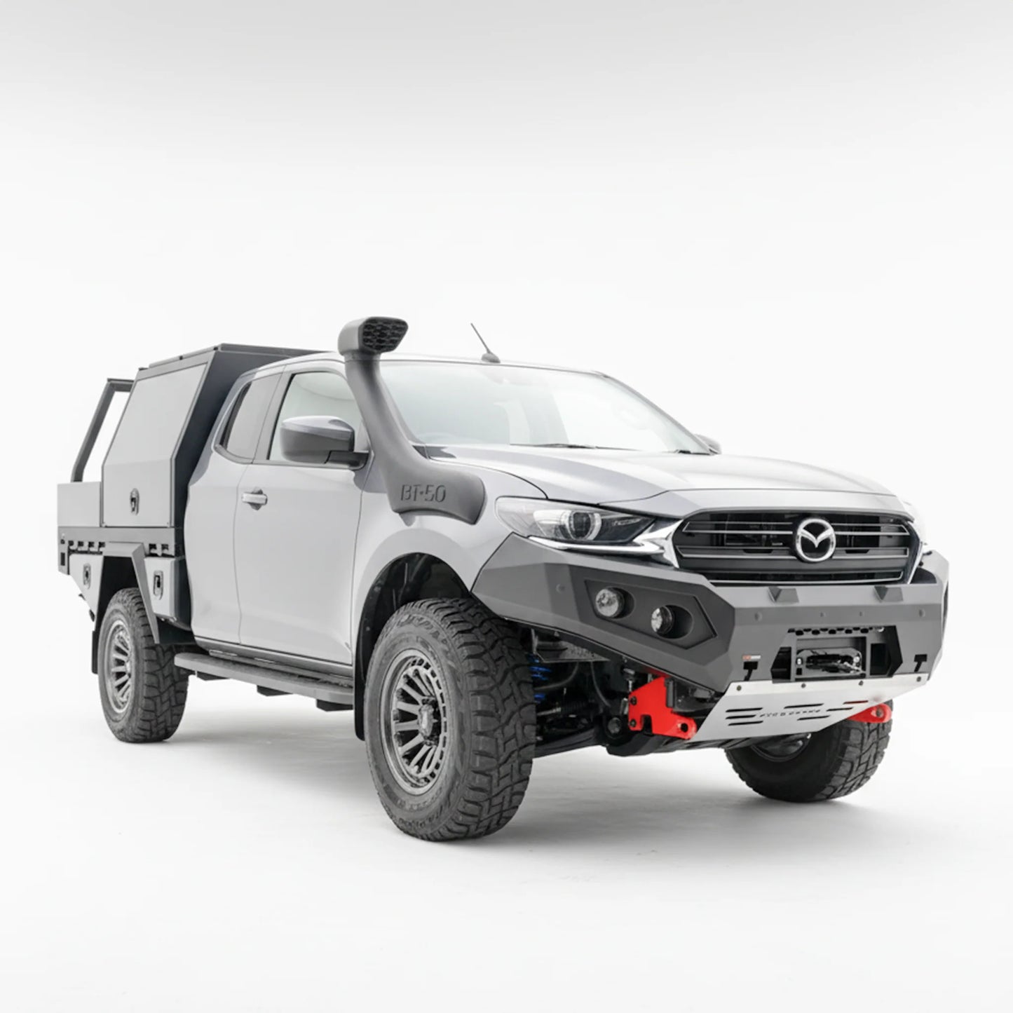 MAZDA BT50 ROCKARMOR GT BUMPER NO LOOP BULL BAR | HOOPLESS BULLBAR SUITS 08/2020 -01/2025