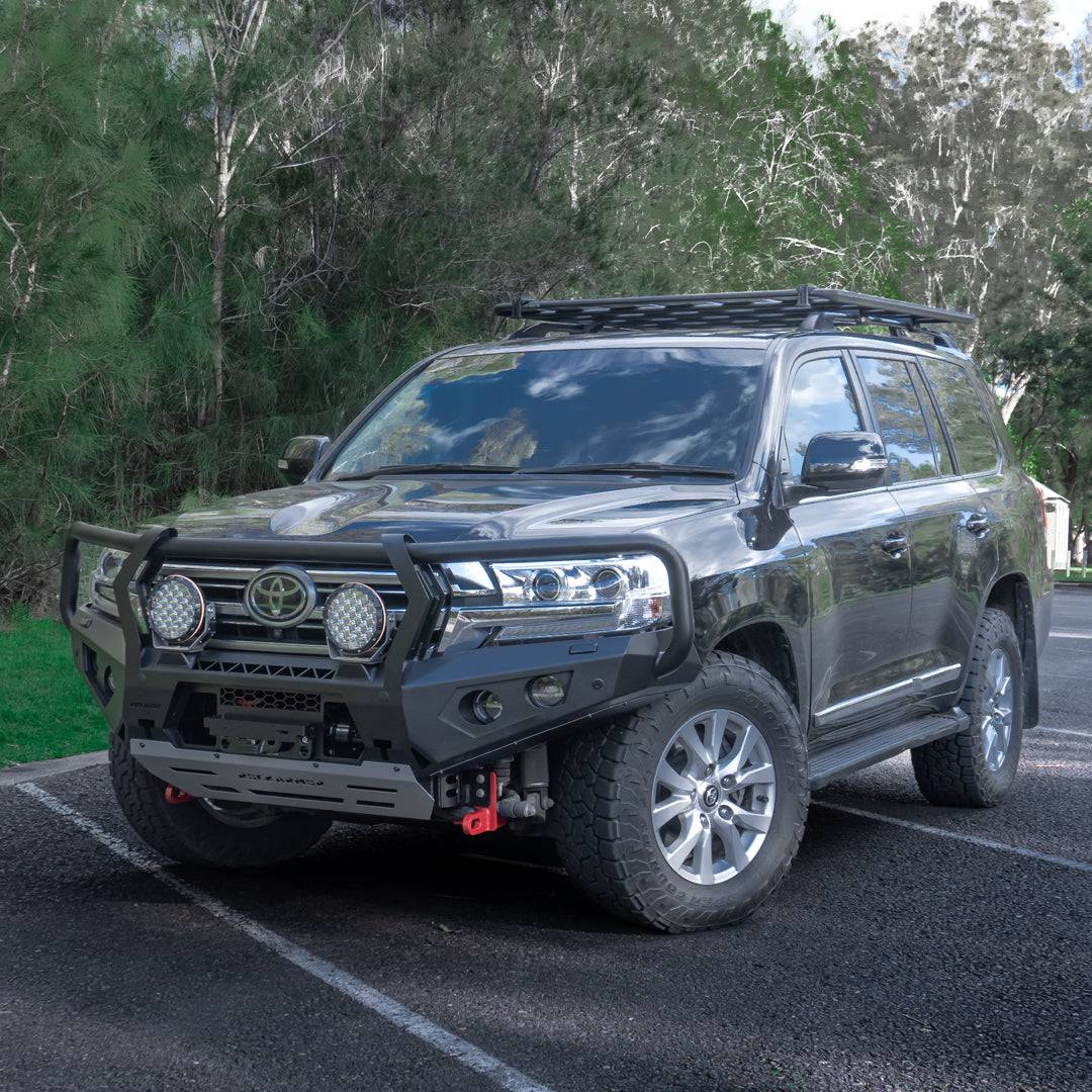 200 SERIES BULL BAR ROCKARMOR GT SUITS 09/2015 - 10/2021