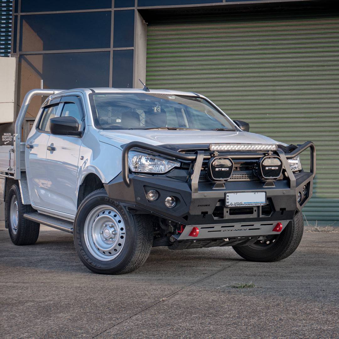 DMAX BULLBAR SUITS 08/2020 - 04/2024 | ROCKARMOR GT 3 HOOP FRONT BAR